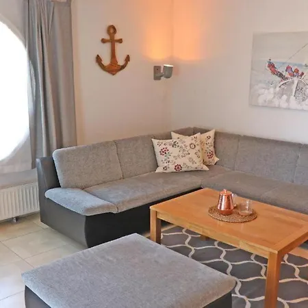 Backboard Mit Eingez Garten Direkt Am Hundestrand Kalifornien