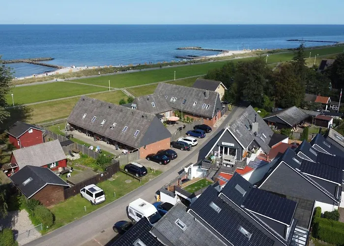 Backboard Mit Eingez Garten Direkt Am Hundestrand Appartamento *